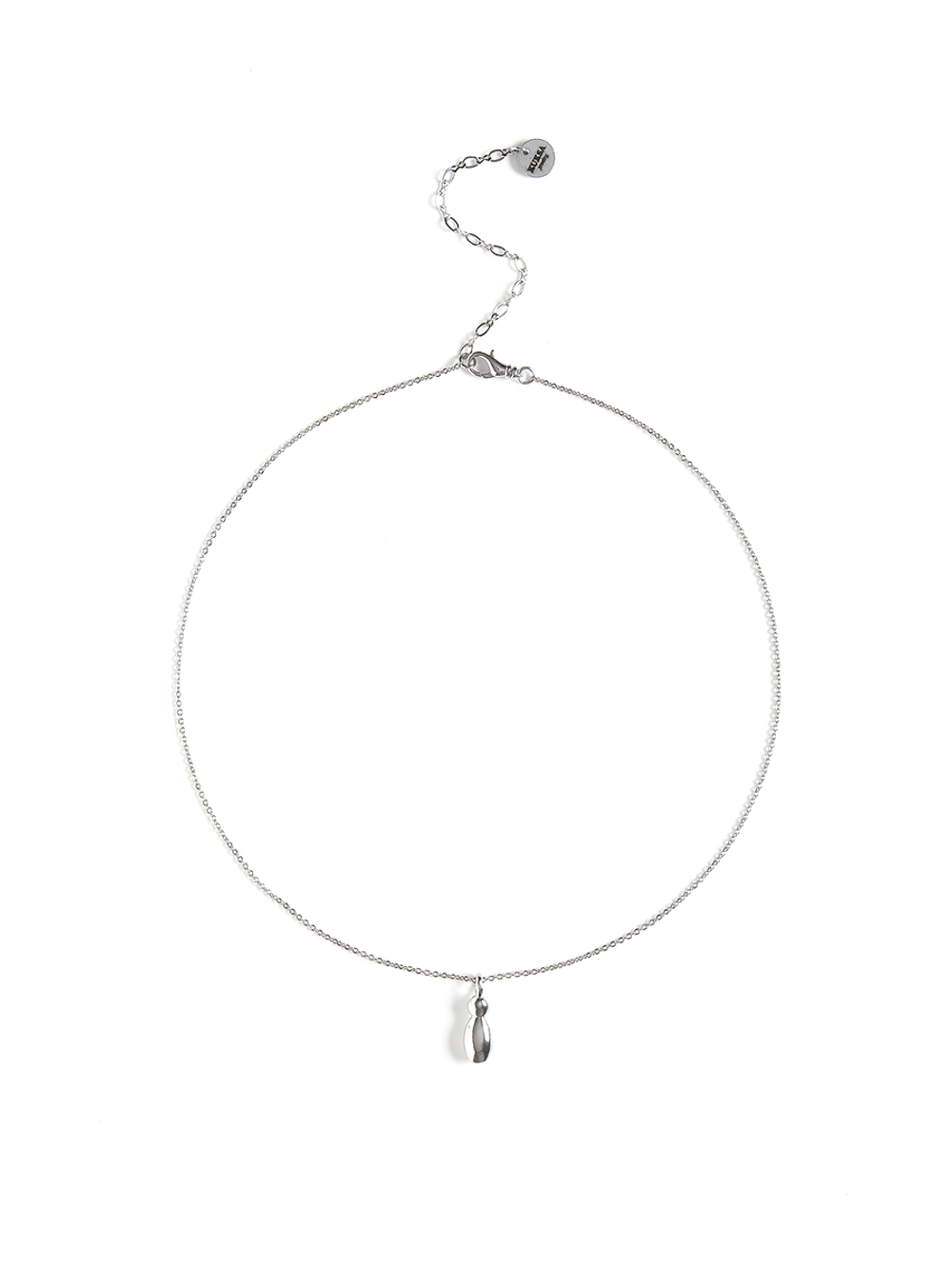 Колье с буквой