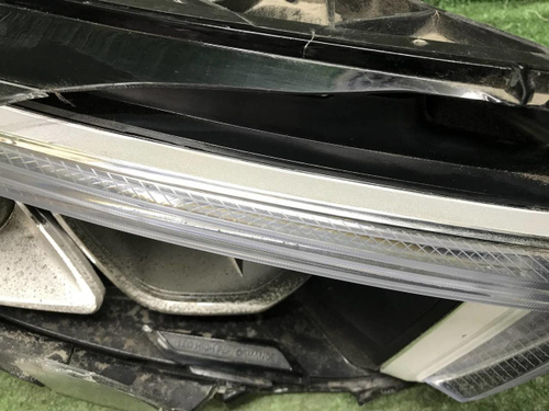 Битая Фара правая Mercedes A W177 (2018-2022) LED