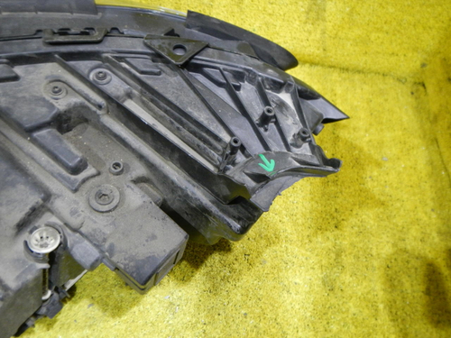 Битая Фара правая Mercedes E W213 (2016-2021) LED