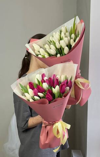 Авторский букет из тюльпанов