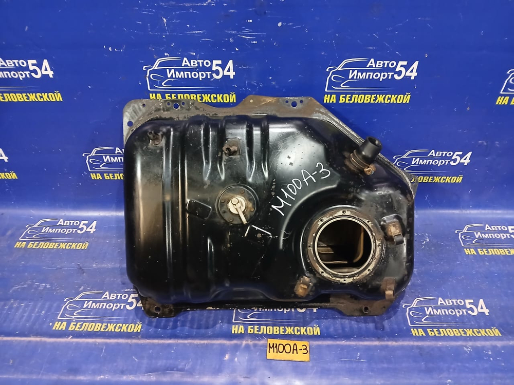 Бак топливный TOYOTA DUET 1999