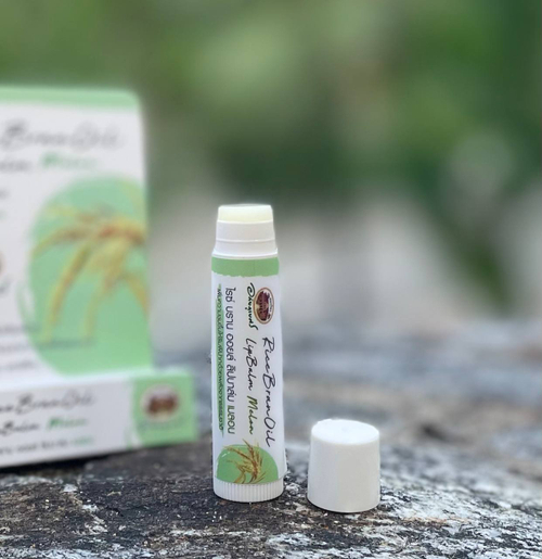 Гигиеническая губная помада Дыня Lip Balm with Rice Bran Oil Melon Abhaibhubejhr