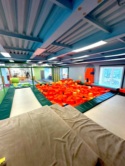 Батутная арена  - "ЗВЕЗДА"