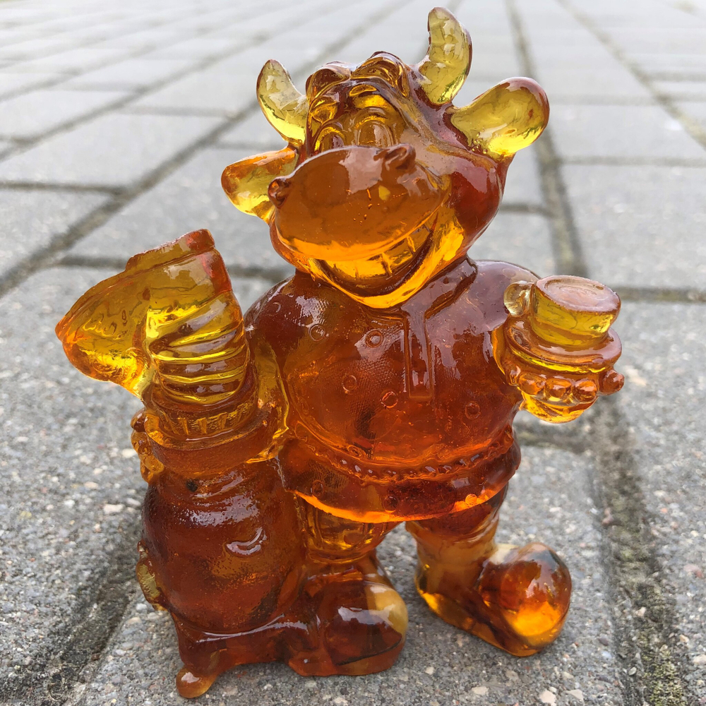 Бык с самоваром