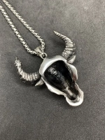 Массивная подвеска Бык на цепочке амулет оберег Чертог Тура