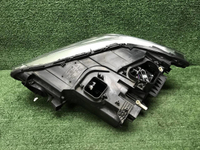 Битая Фара правая BMW X1 F48 (2015-2019) LED