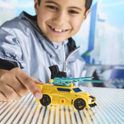 Hasbro Transformers CYBERWORLD - Фигурка Bumblebee 10 см Armored Cyber Changers G1045
