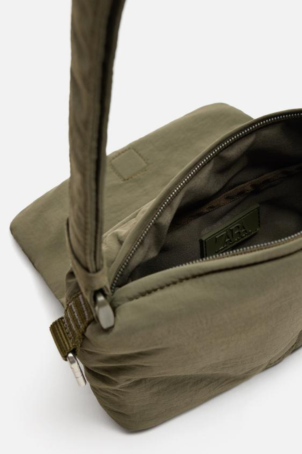 ZARA НЕЙЛОНОВАЯ СУМКА С КЛАПАНОМ, ЗЕЛЕНЫЙ ХАКИ