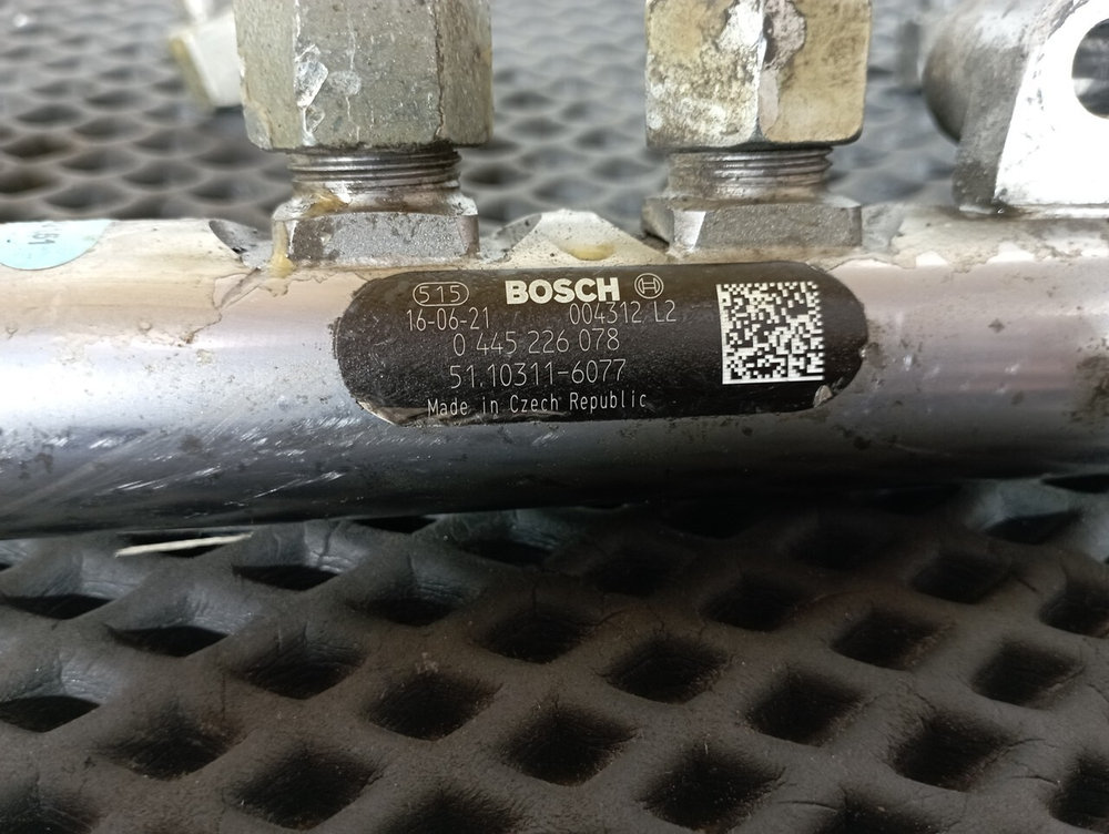 Рейка топливная в сборе