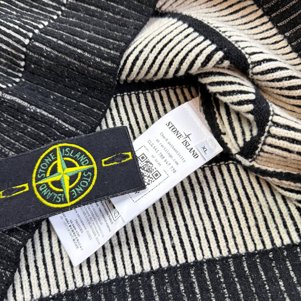 Свитер Stone Island