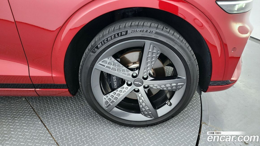 Genesis GV70 2.5T Бензин AWD (05.2022)
