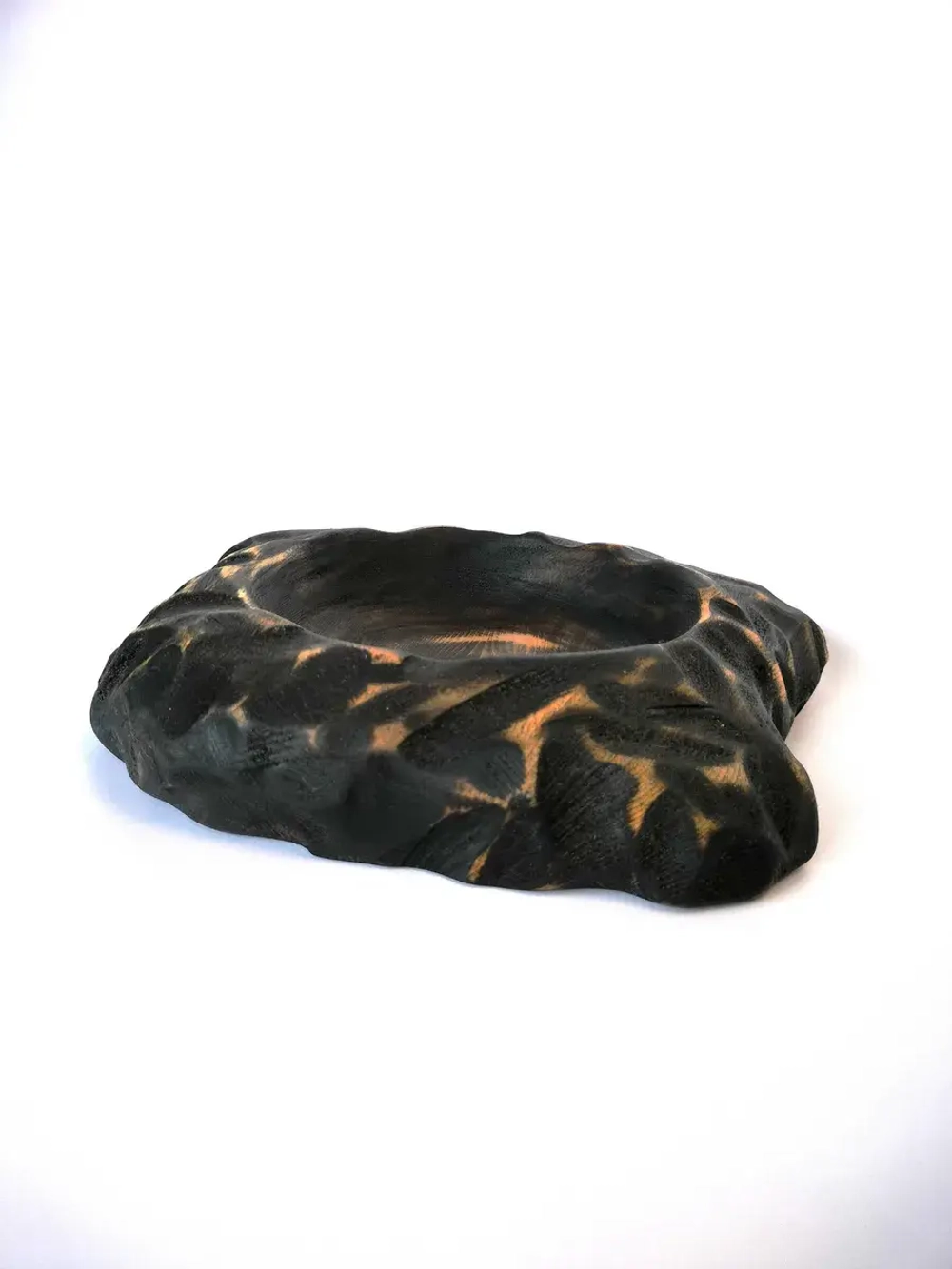 Деревянная сервировочная тарелка из Кедра