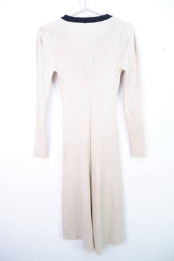 Платье Sabelino для уютного вечера, визуально на 44/46 размер