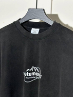 Футболка Vetements