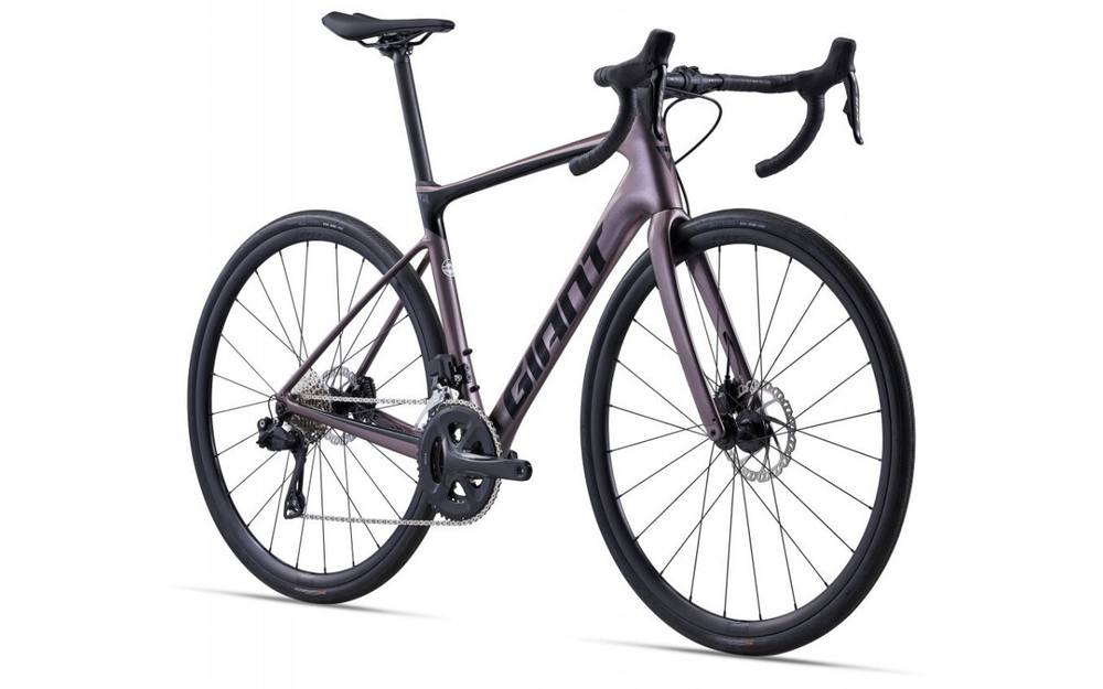 Шоссейный велосипед Giant Defy Advanced 1 (2023)