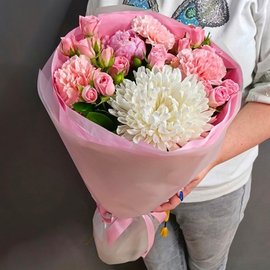 Авторский букет с пионом