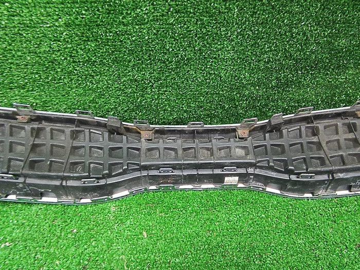 Решетка радиатора KIA Rio 4 X-Line (2017-2020)