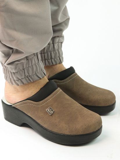 503 | "Anna" Женские медицинские сабо (коричневый)