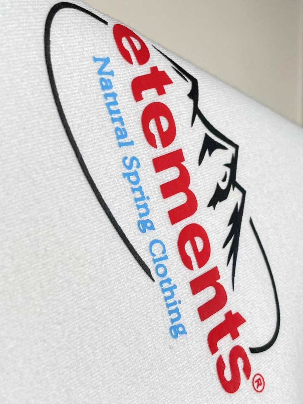 Футболка Vetements