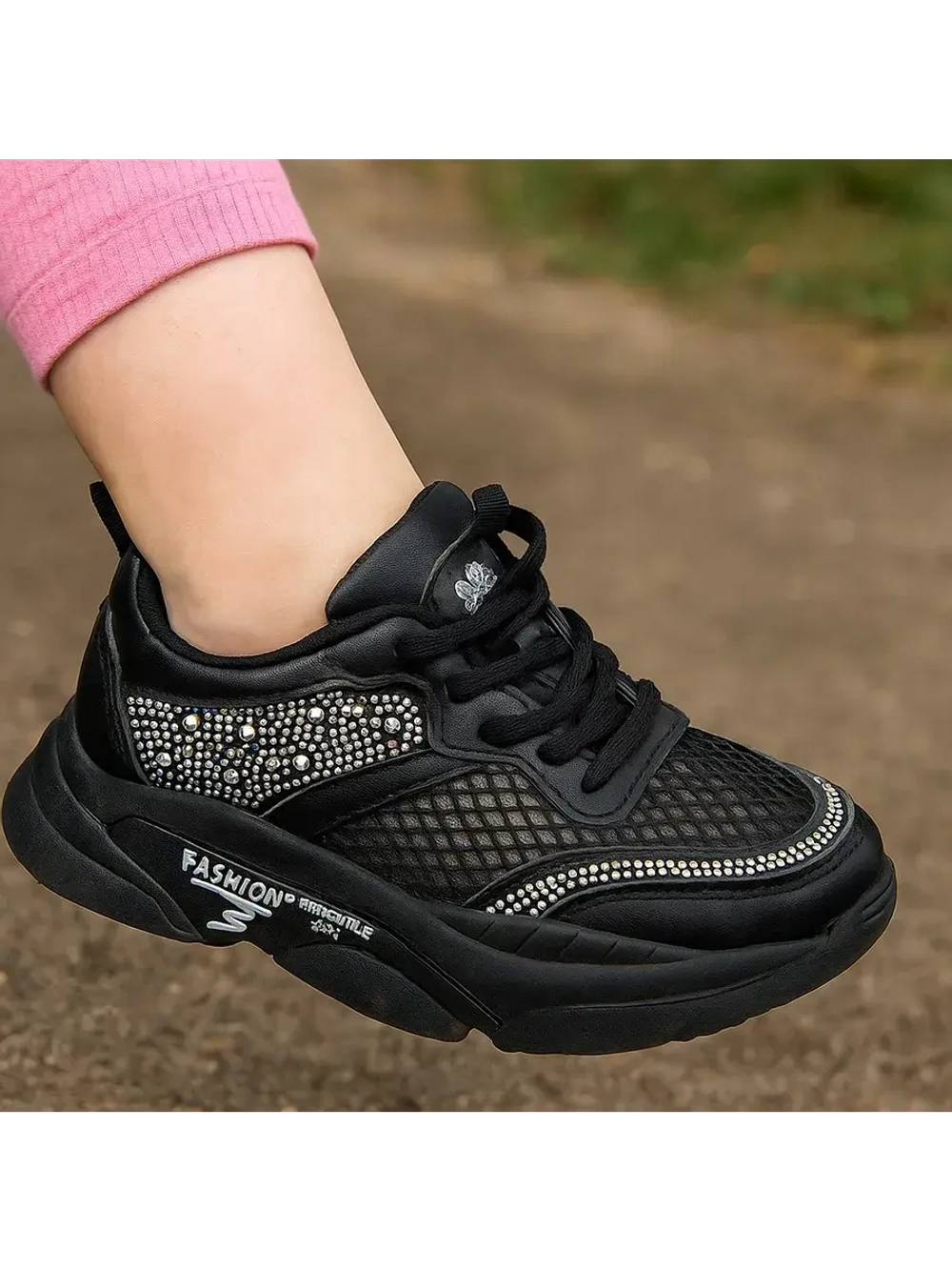 Кроссовки для девочки