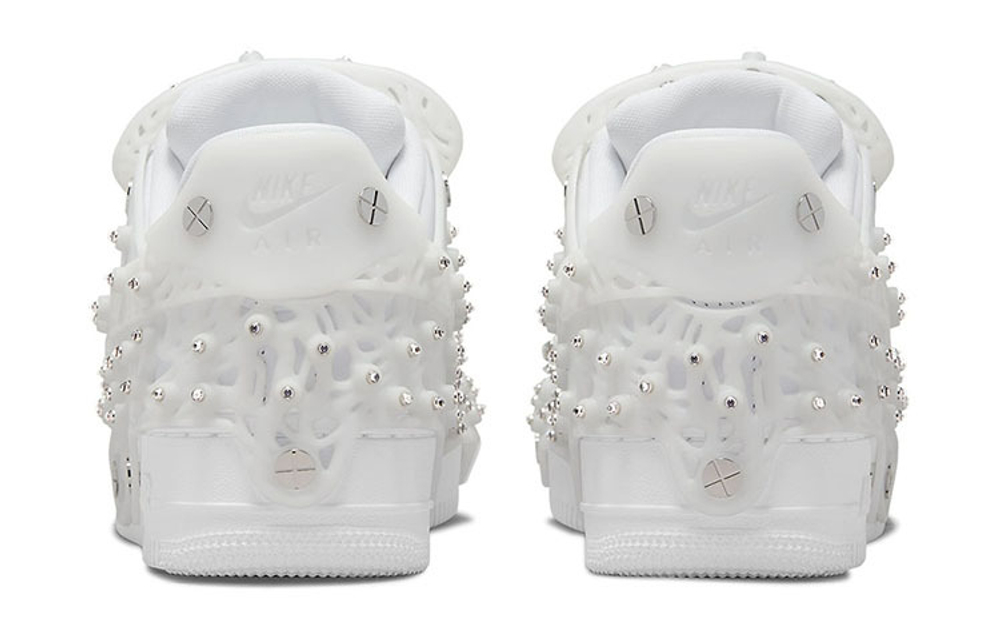 Кроссовки Swarovski X Nike Air Force 1 Lxx (Женская размерная сетка)