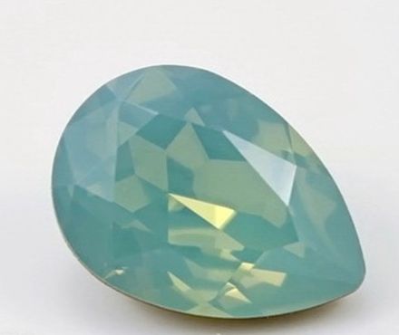 A4320 Pear Drop Aurora - Pacific Opal