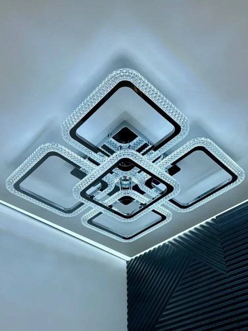 Люстра потолочная в цвете хром с пультом для всех видов потолков, 130 Вт