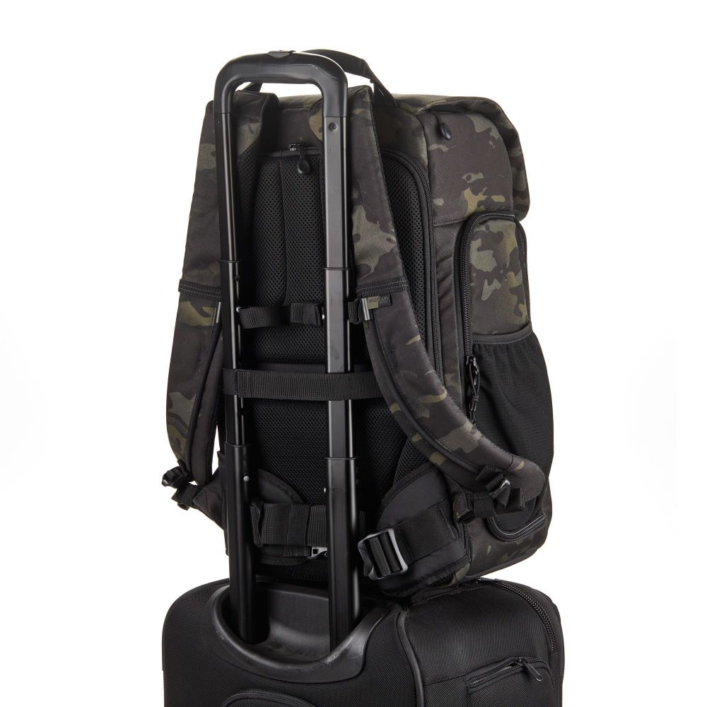 Фоторюкзак Tenba Axis v2 Tactical LT Backpack 20 MultiCam Black 637-769