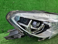Битая Фара правая BMW X3 G01 (2017-2021) Adaptive LED