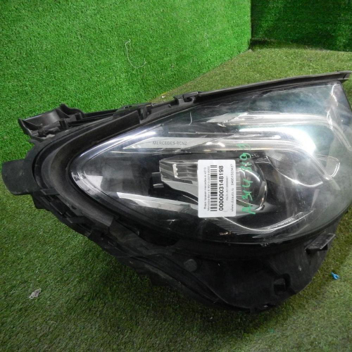 Фара правая Mercedes E W213 (2016-2021) LED