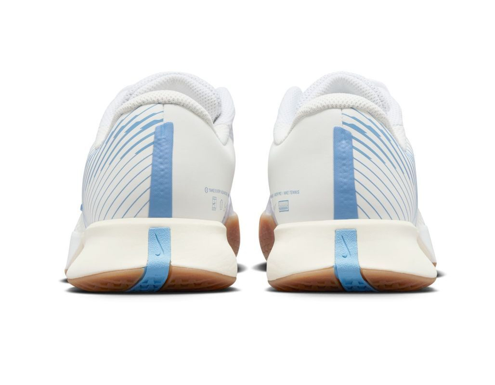 Женские Кроссовки теннисные Nike Zoom Vapor Pro 2 - white/light blue/sail/gum light brown