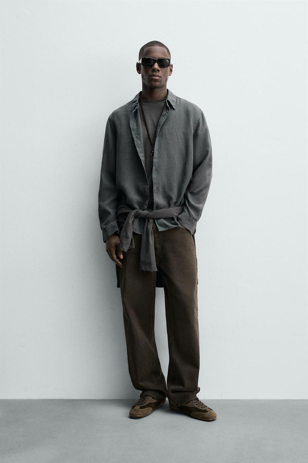 ZARA РУБАШКА ИЗ 100% ЛЬНА, АНТРАЦИТОВО-СЕРЫЙ