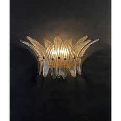 Стильное настенное бра с прозрачными рельефными стеклянными элементами ✨