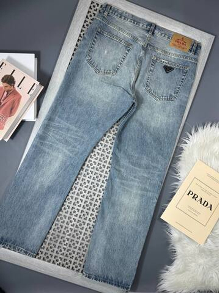 Джинсы Prada