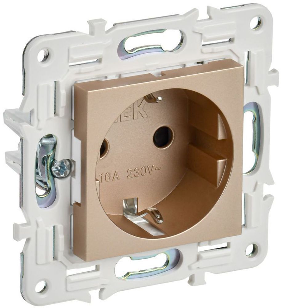 Розетка SKANDY 16А с заземл. защ. шторки безвинт. крепл. SK-R06Sa песочн. IEK SK-R14-16-1-K98 Розетка SKANDY 16А с заземл. защ. шторки безвинт. крепл. SK-R06Sa песочн. IEK SK-R14-16-1-K98