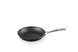 Le Creuset Сковорода PRO с антипригарным покрытием, алюминий, 22 см