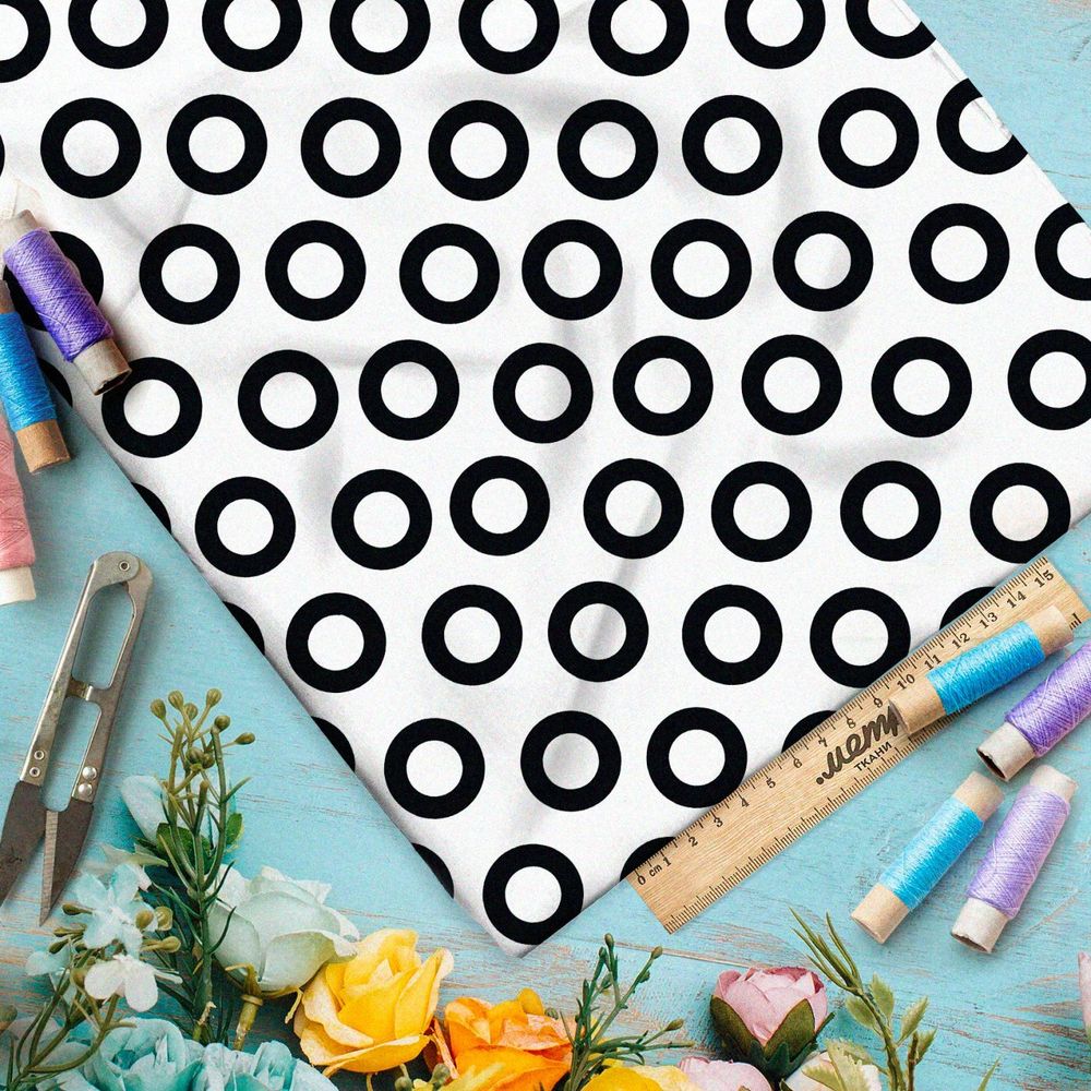Ткань Барби черные круги на белом