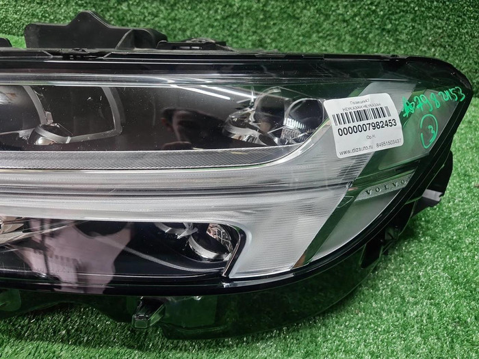 Фара левая Volvo S90 (2016-2020) LED