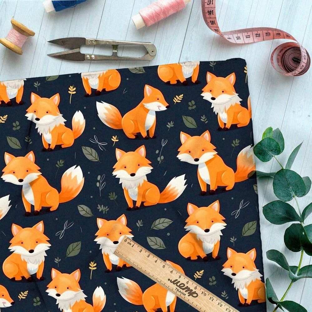 Ткань премиум сатин лисята на темном фоне