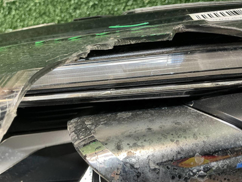 Битая Фара левая Geely Emgrand 2 (2021-н.в.) LED