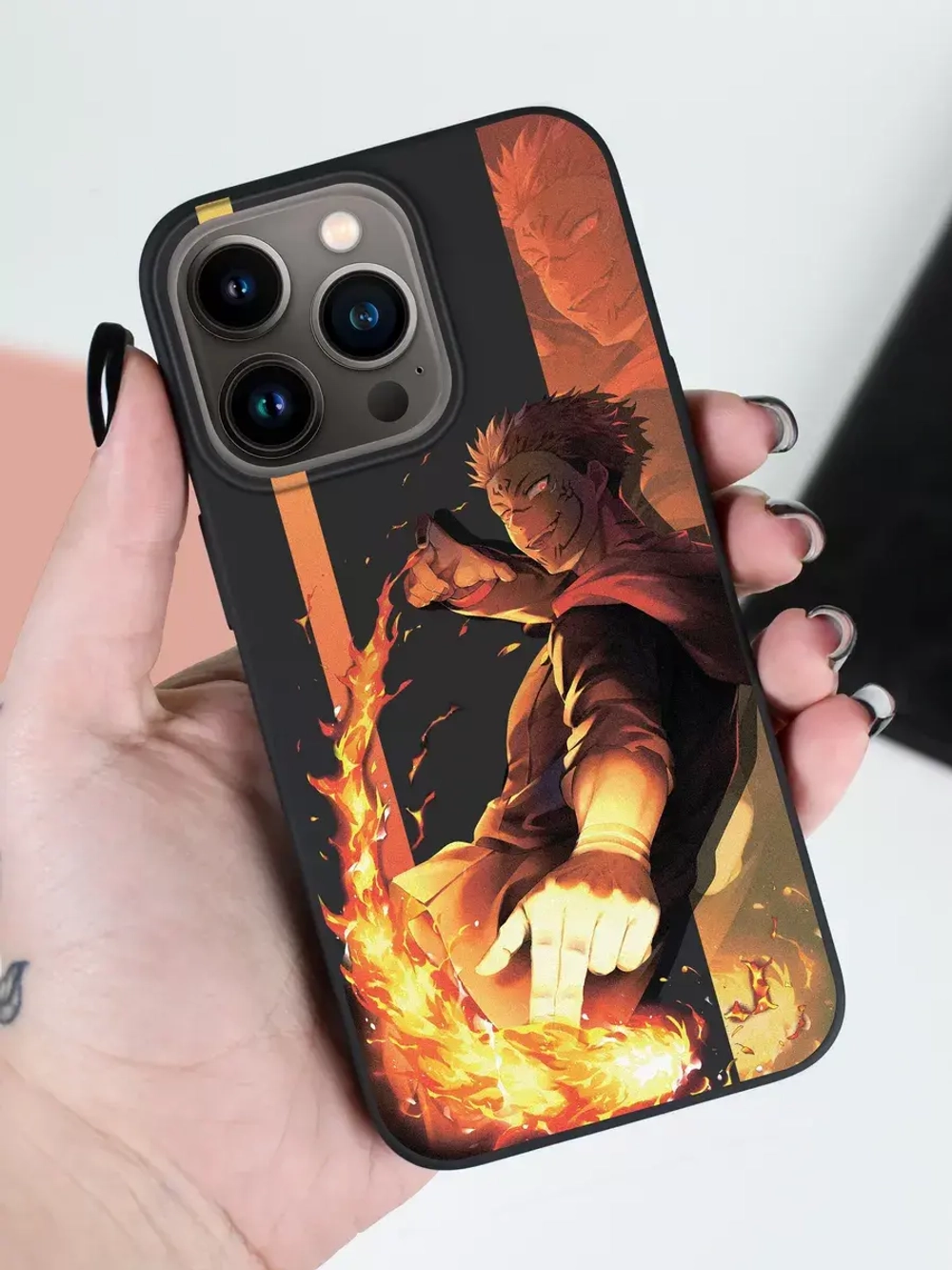 Чехол на iPhone 13 Pro с принтом