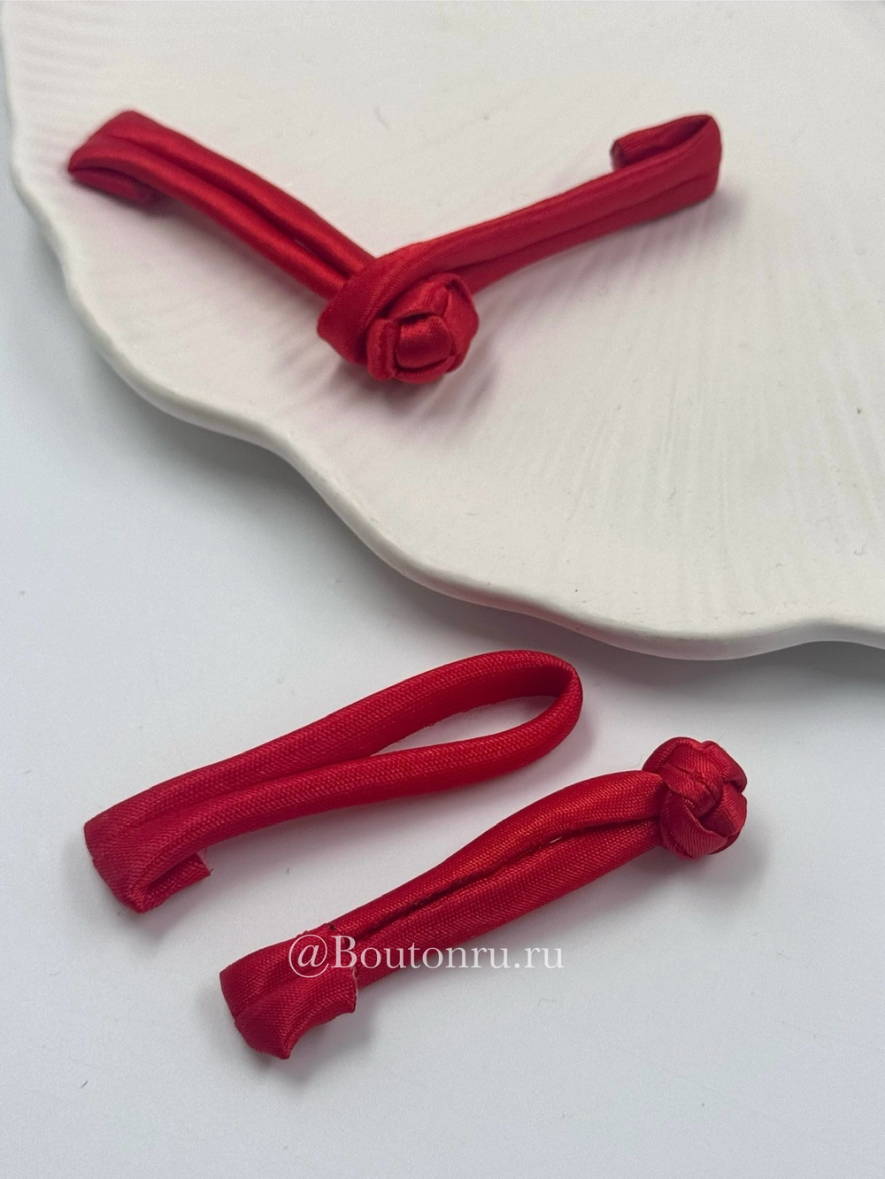 Застежка клевант узел красная (китайская пуговица)