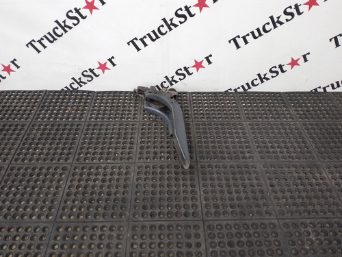 Кронштейн кабины правый в сборе 2013г.