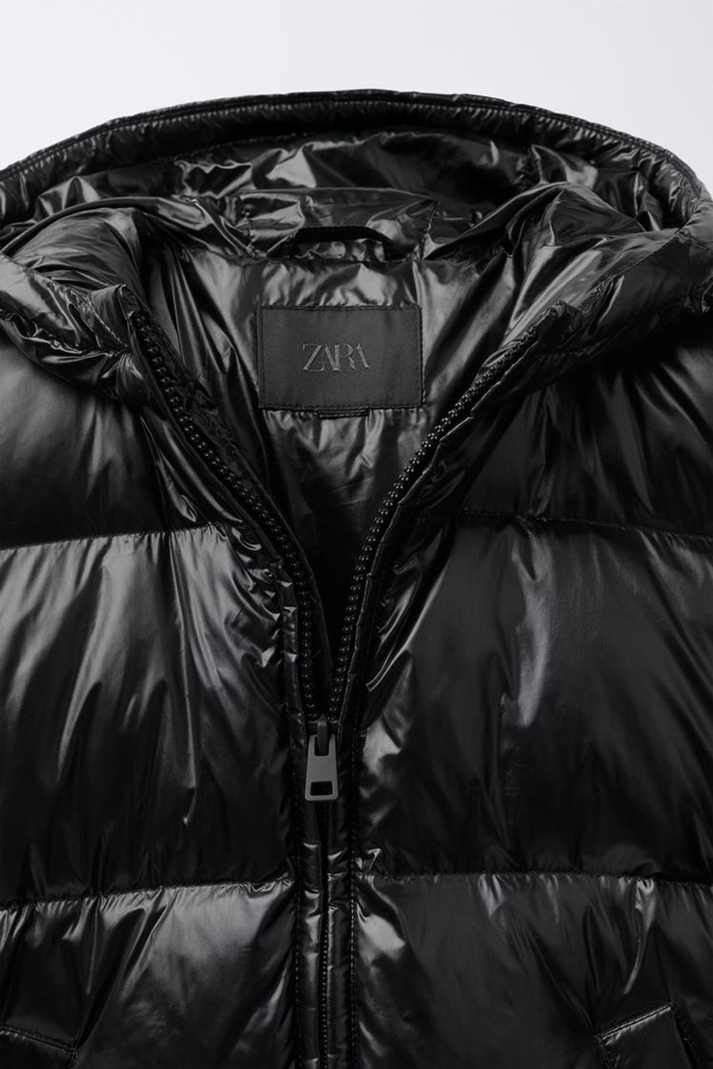 ZARA ПУХОВИК ИЗ ПЕРА И ПУХА С КАПЮШОНОМ WATER REPELLENT, ЧЕРНЫЙ