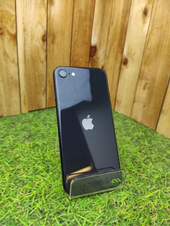 Смартфон Apple Iphone SE2 64Gb Black (Витринный)