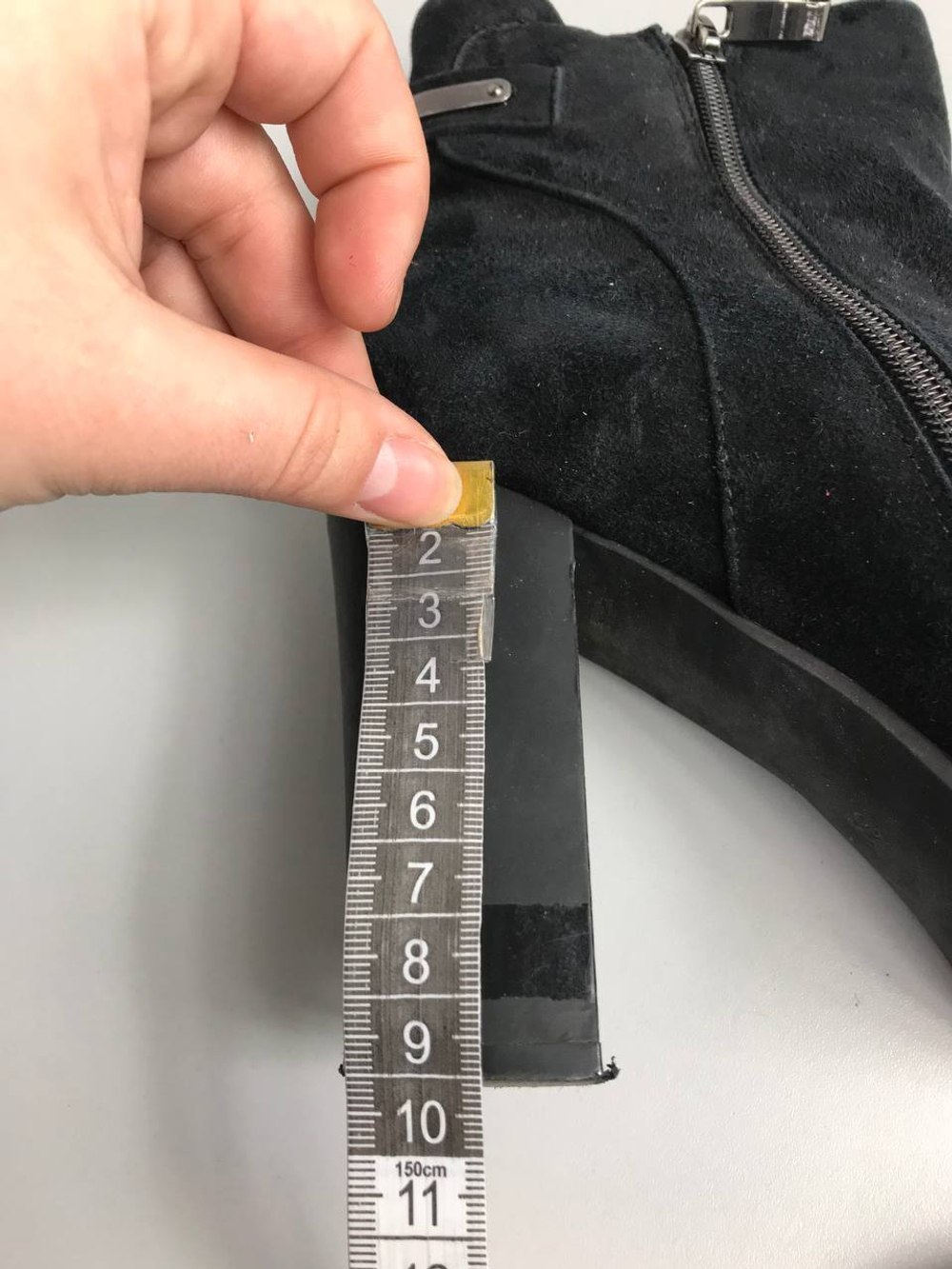 Ботильоны замшевые демисезонные 39 размер