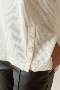 Джемпер свободного крой белый из вискозы