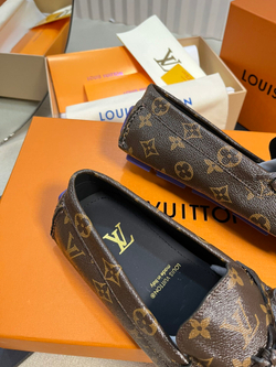 Louis Vuitton Mocassin