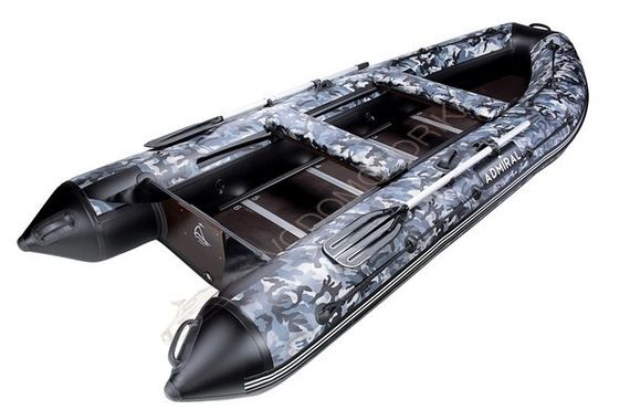 Лодка Адмирал 380 камуфляж