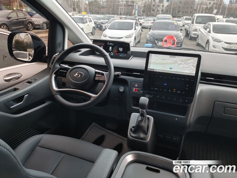 Hyundai Staria Cargo 5인승 (08.2023)